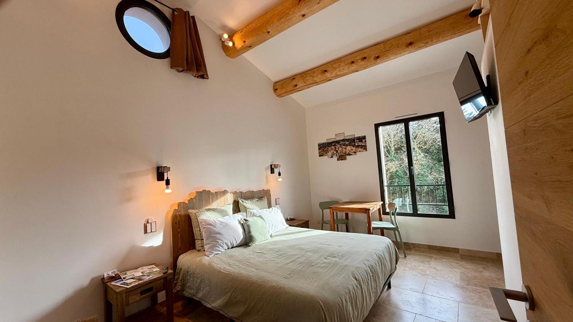 Bed and Breakfast Mas Campau Fontvieille Esterno foto