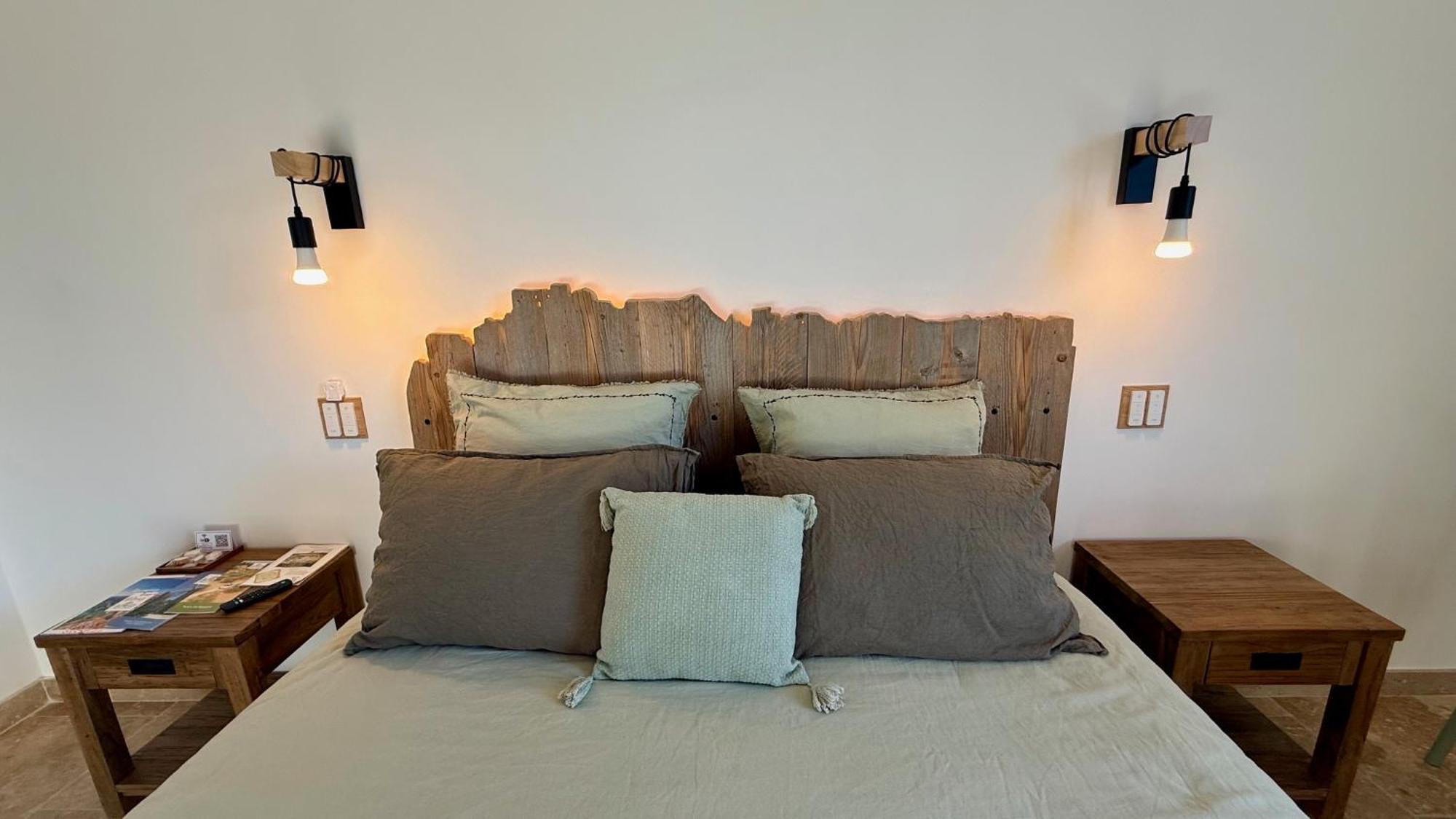 Bed and Breakfast Mas Campau Fontvieille Esterno foto