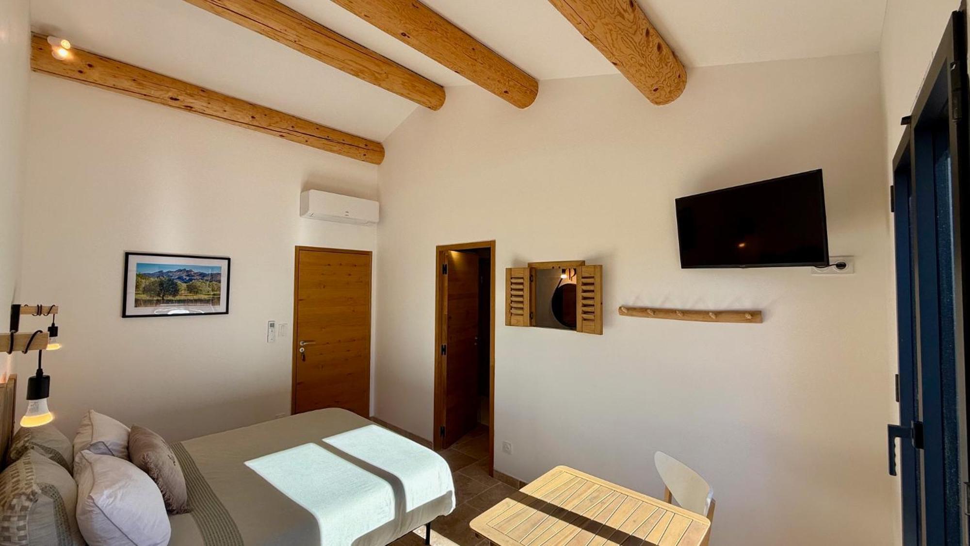 Bed and Breakfast Mas Campau Fontvieille Esterno foto