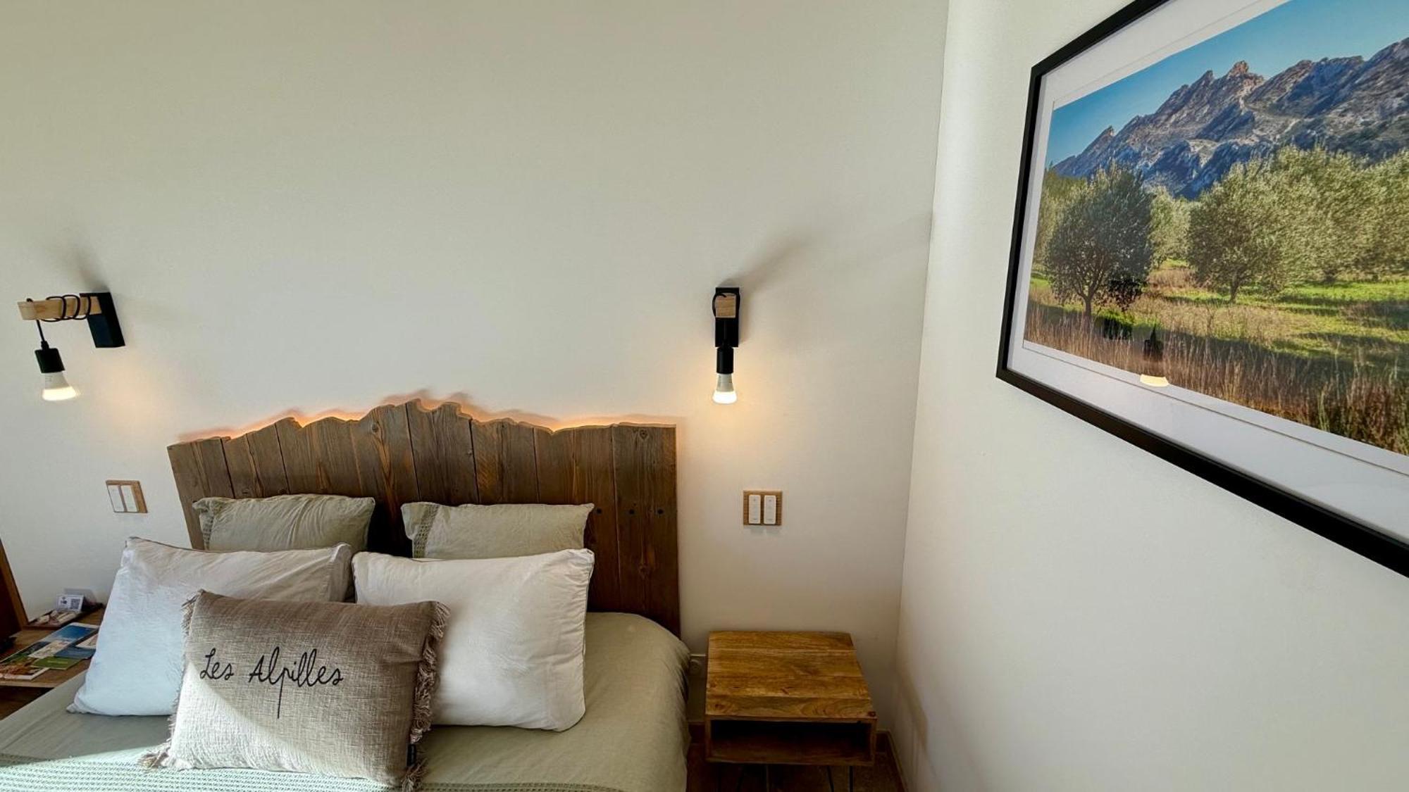 Bed and Breakfast Mas Campau Fontvieille Esterno foto