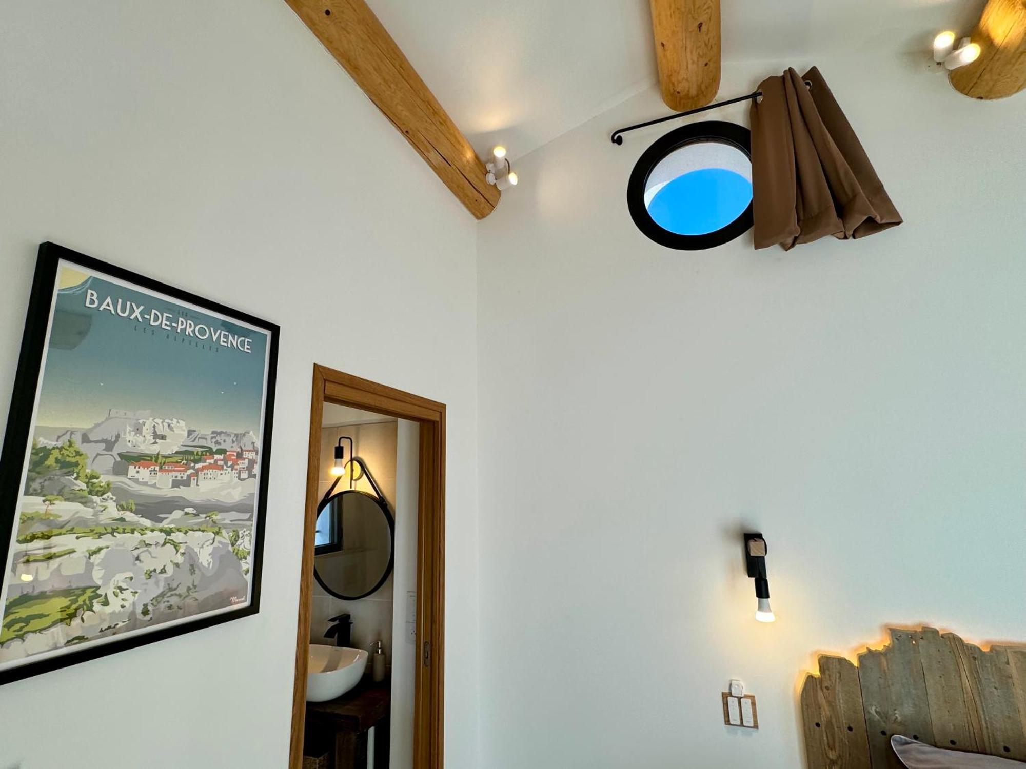 Bed and Breakfast Mas Campau Fontvieille Esterno foto