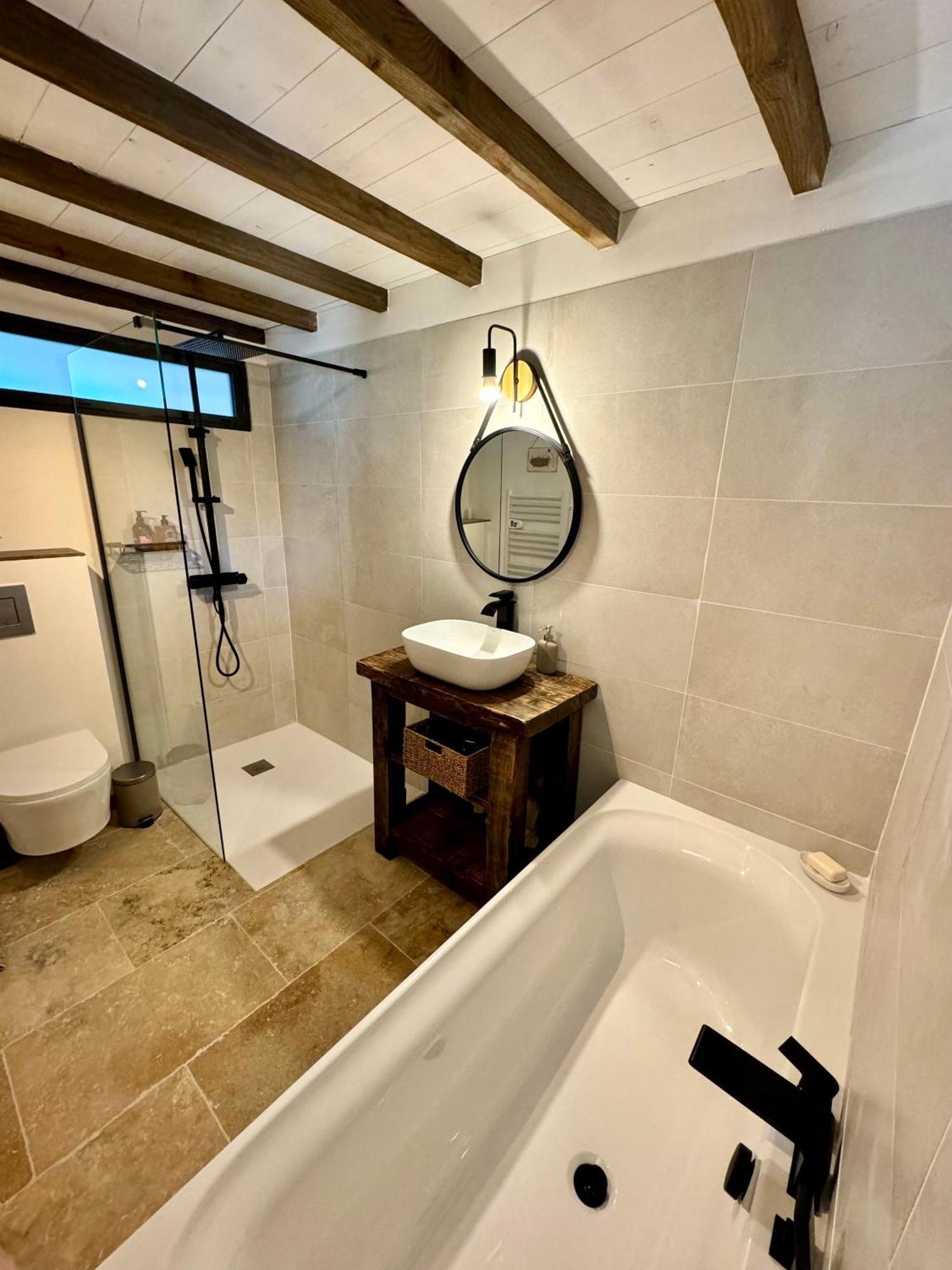 Bed and Breakfast Mas Campau Fontvieille Esterno foto