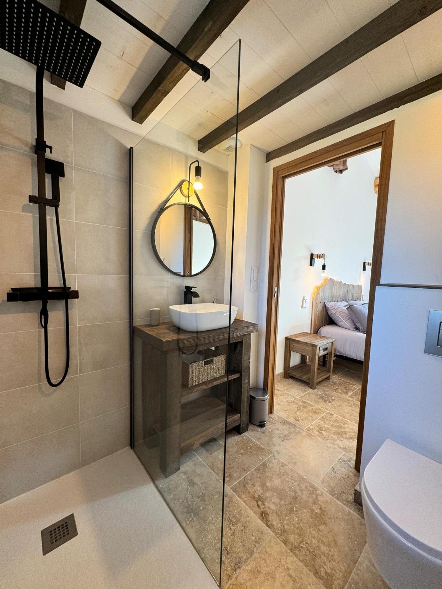 Bed and Breakfast Mas Campau Fontvieille Esterno foto